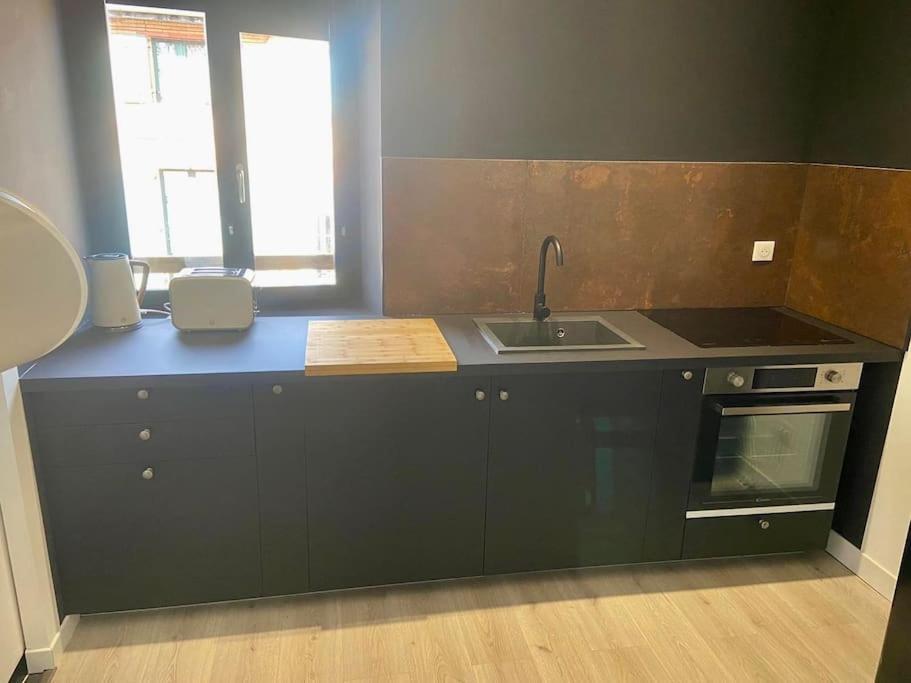 Le 23, Cocon Dans Le Centre Historique Apartment Montauban Bagian luar foto